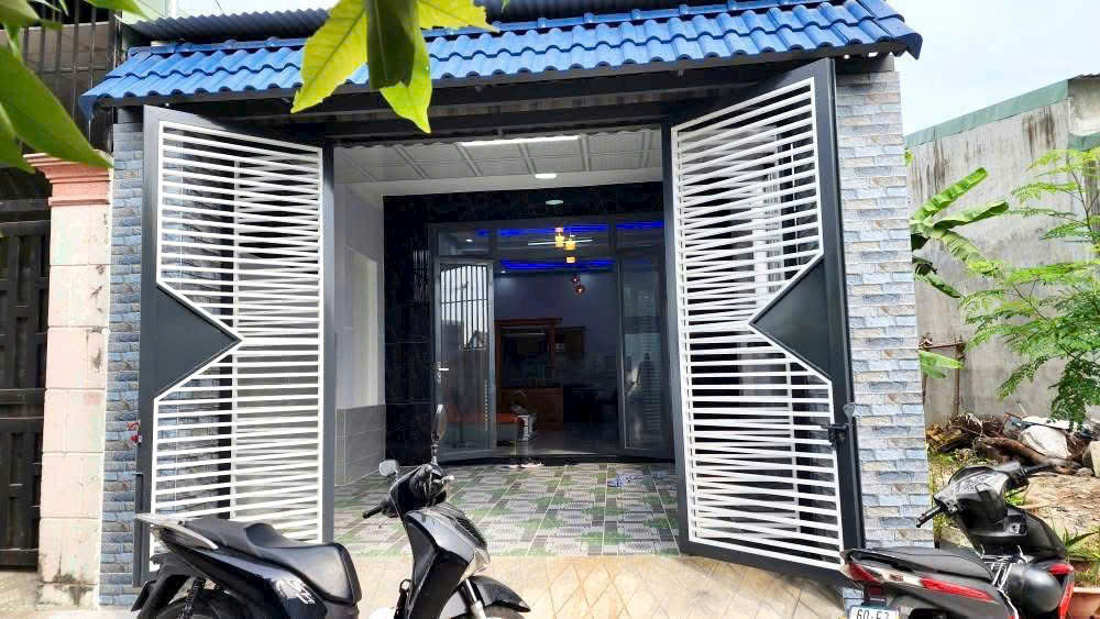 Nhà sổ riêng mới tinh, đất hồng, kp 3 Trảng Dài giá siêu rẻ, chỉ 2ty299 - Ảnh chính