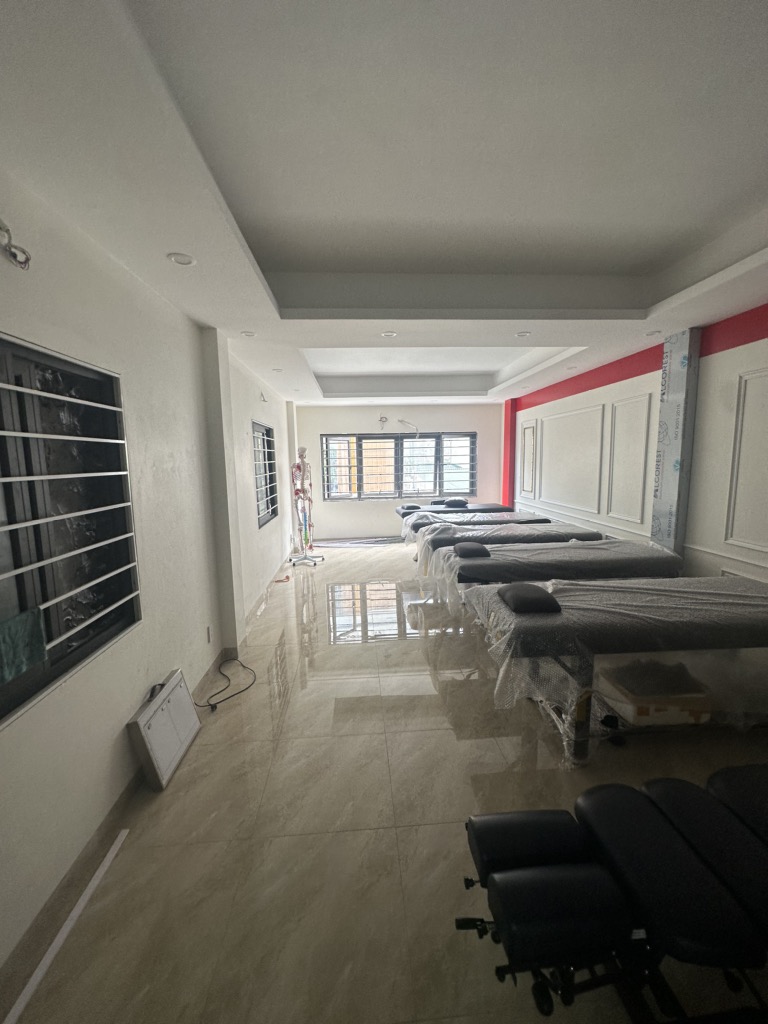 Bán nhà: Tựu Liệt, oto đỗ cửa, 46m2, 5 tầng, Thang máy, thoáng trước sau. hơn 6 tỷ - Ảnh 2