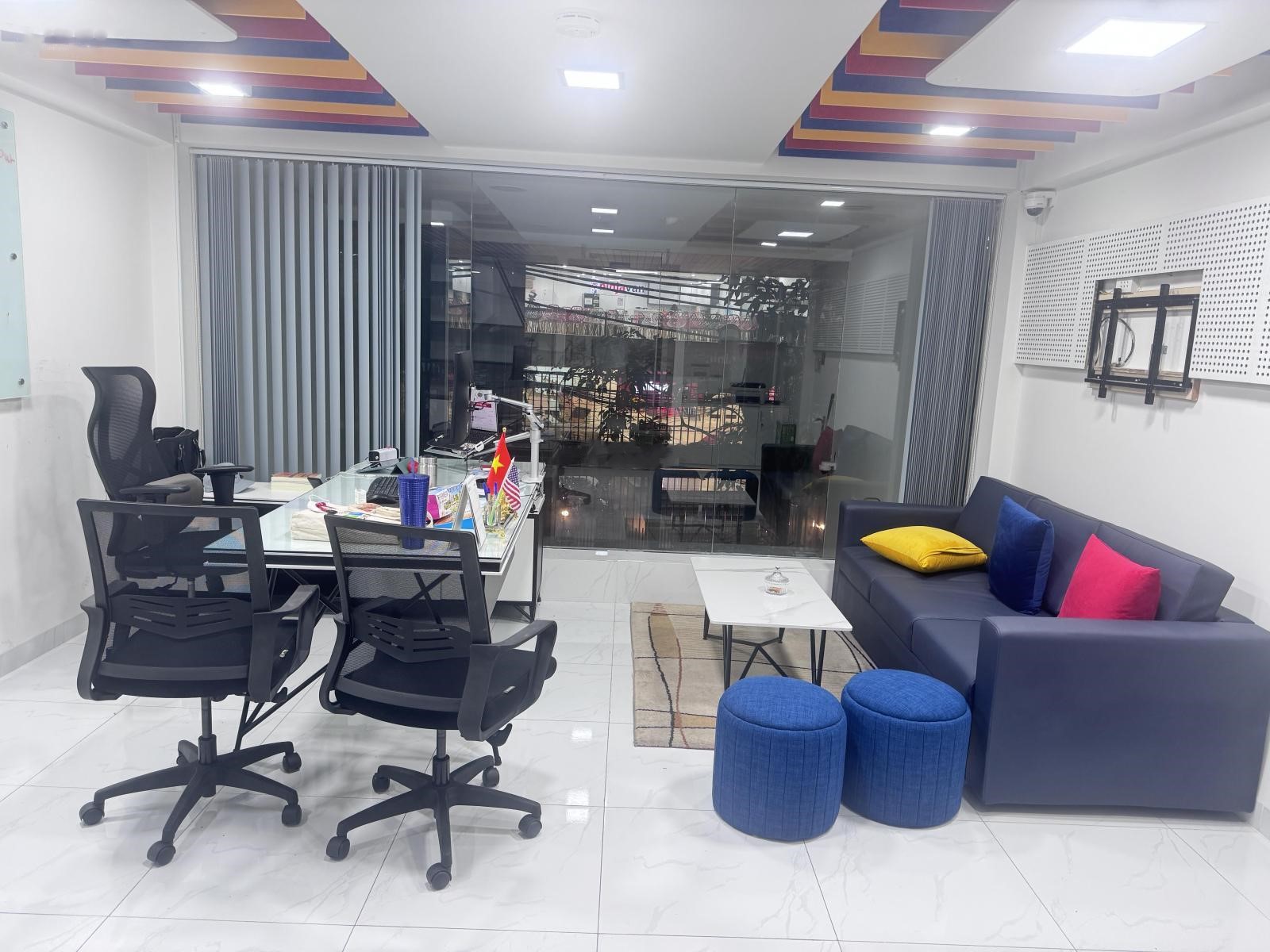 Tòa VP & nhà ở đường Nguyễn Văn Trỗi, Q.Tân Bình. 73m2. 8 tầng, Giá 27 tỷ - Ảnh 2