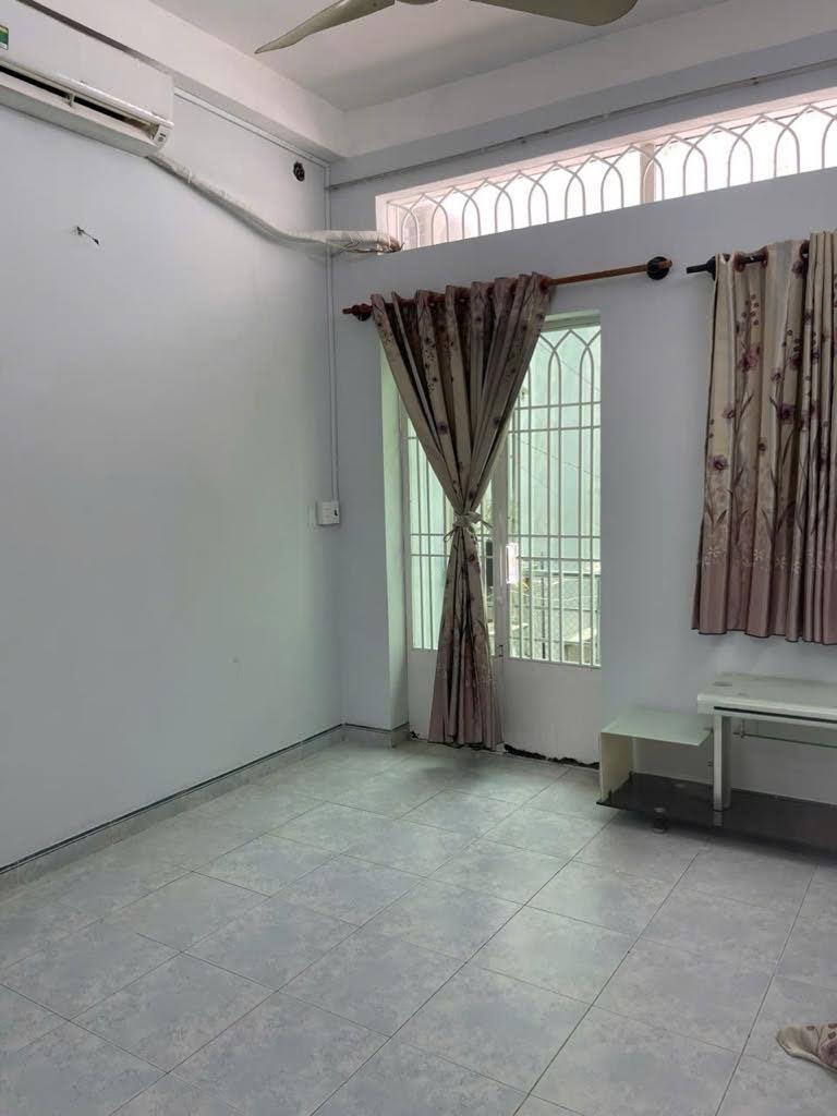 Bán nhà Gò Vấp, hẻm xe hơi 1/ Quang Trung, 120M² x 3 tầng, dòng tiền 30tr/th - Ảnh 2