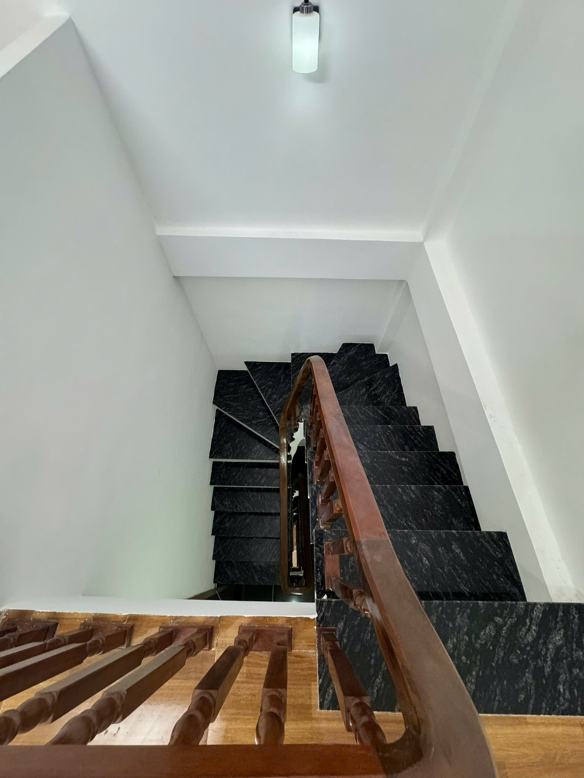 BÁN NHÀ MỚI XÂY – TỔ 4 ĐA SỸ – DT 38 M2 ,MẶT TIỀN 5M - Ảnh 4