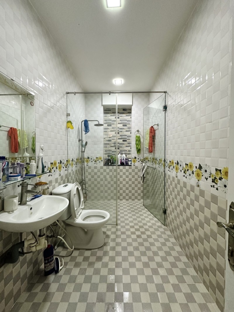 NB11 -  Nhà Bán HẺM  347/ Huỳnh Văn Bánh , 50m2 , 4 tầng btct , Phú Nhuận giá 7 tỷ 750 - Ảnh 4
