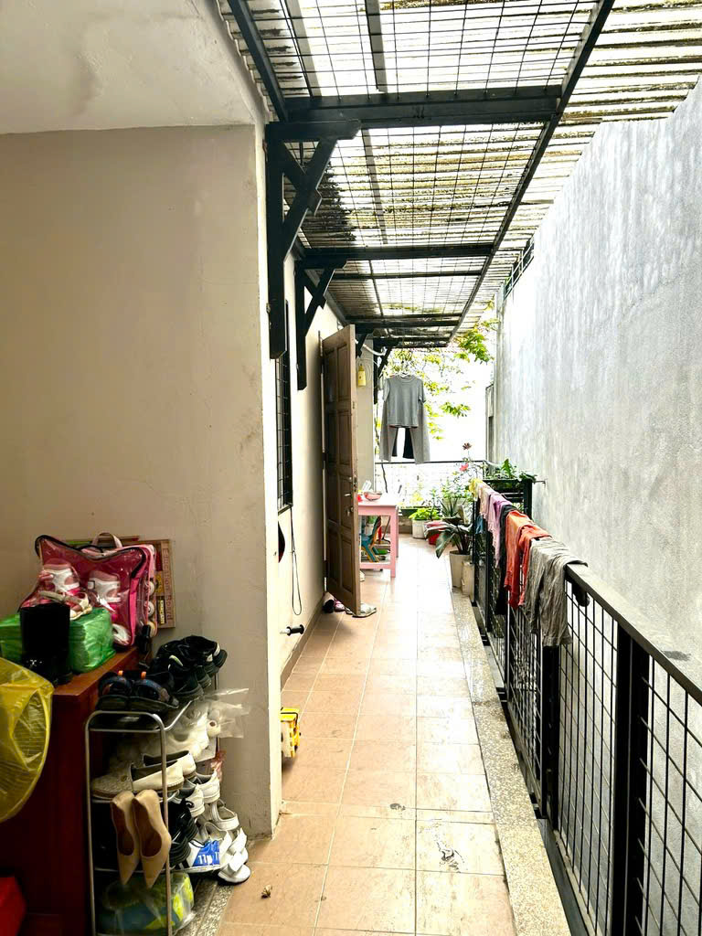 Bán nhà 4 tầng ở Lâm Hạ Bồ Đề vị trí trung tâm đường oto tránh 90m mặt tiền: 6m, 25 tỷ 9 - Ảnh 1