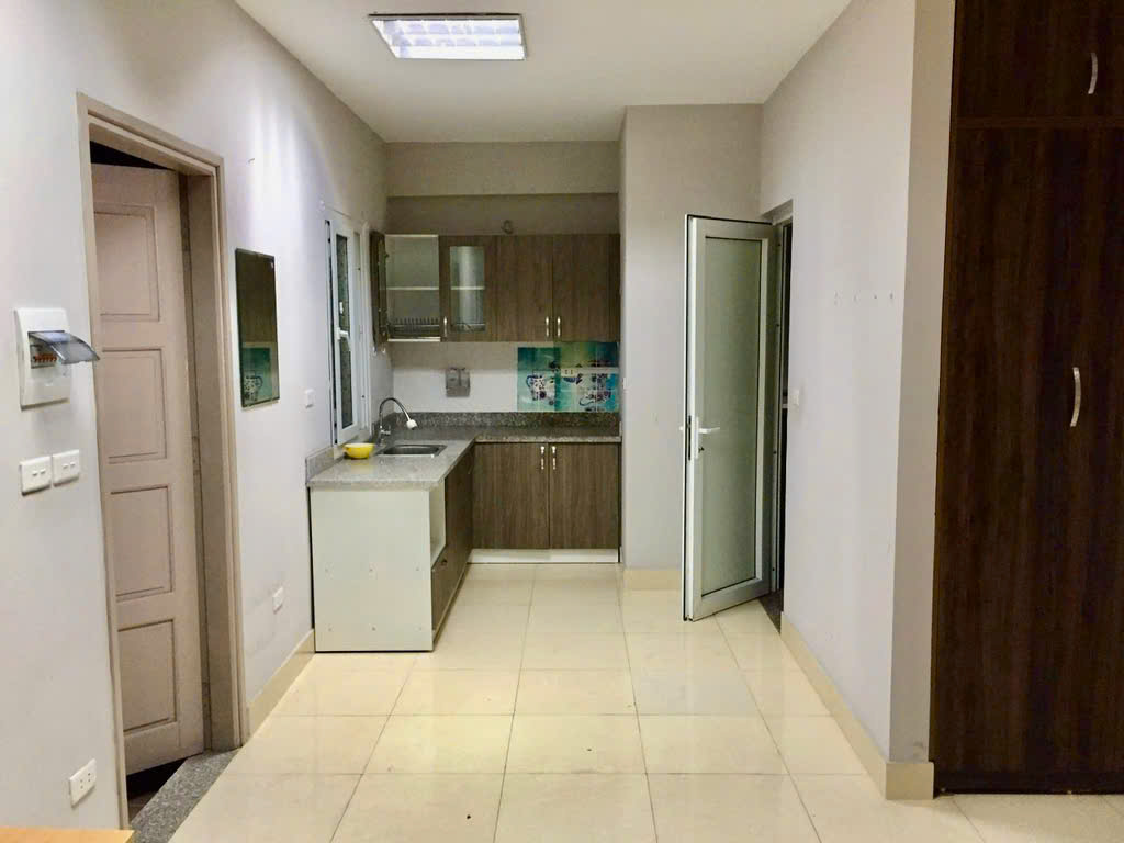 Bán nhà 4 tầng ở Lâm Hạ Bồ Đề vị trí trung tâm đường oto tránh 90m mặt tiền: 6m, 25 tỷ 9 - Ảnh 2