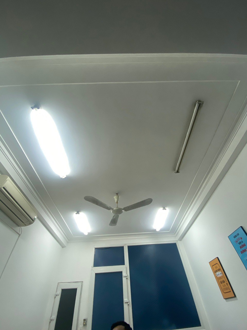 Cho thuê nhà mặt đường Nguyễn Trãi, 34 m2 x 5,5 tầng, 35 triệu, Thuận lợi cho kinh doanh, làm văn - Ảnh 3