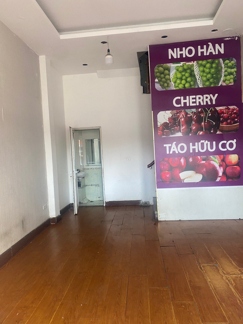 Cho thuê nhà mặt đường Nguyễn Trãi, 34 m2 x 5,5 tầng, 35 triệu, Thuận lợi cho kinh doanh, làm văn - Ảnh 1