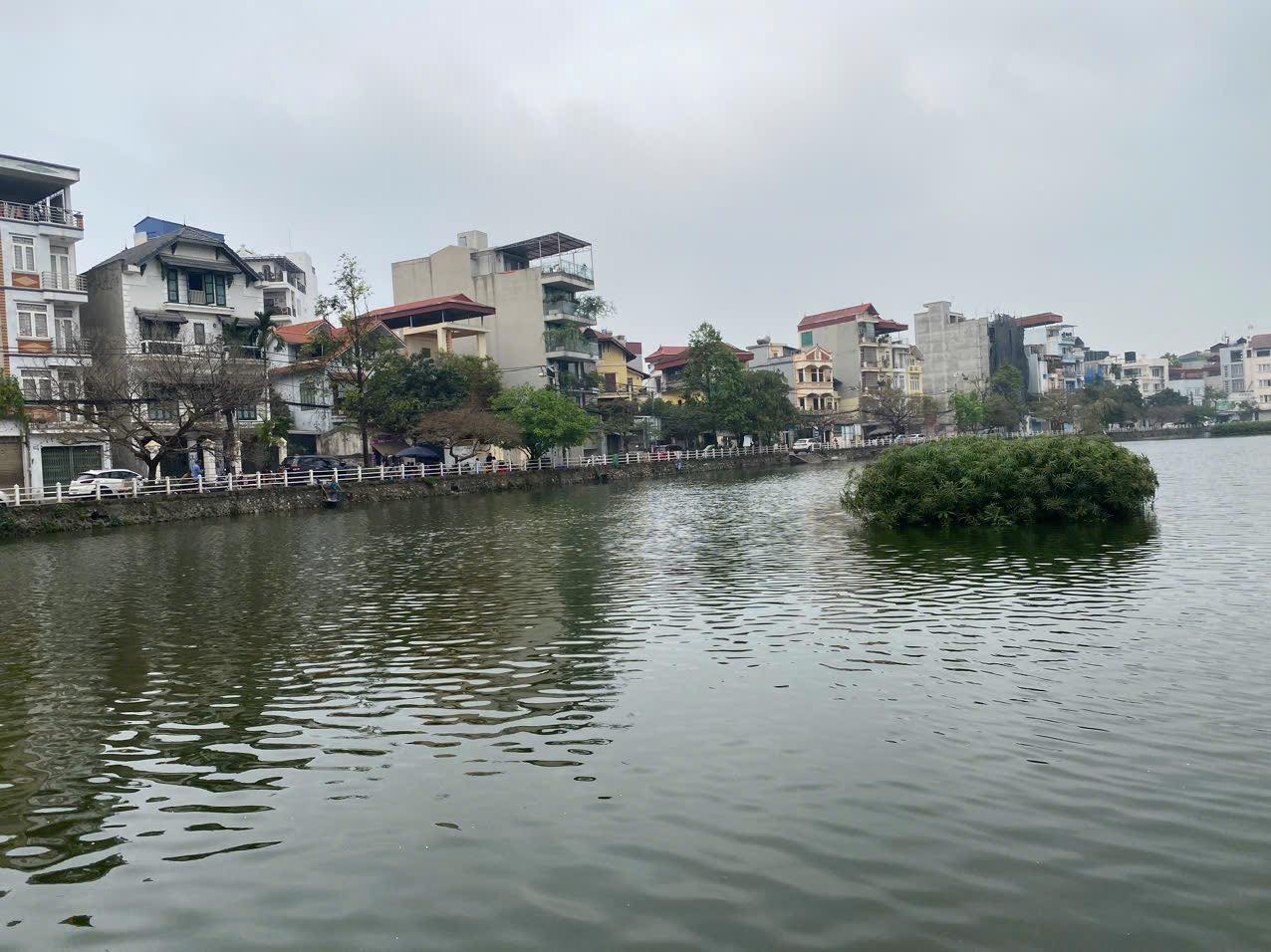 BỒ ĐỀ – NHÀ ĐẸP 5 TẦNG – GARA Ô TÔ – NGÕ THÔNG – KINH DOANH – CÁCH HỒ 10M - Ảnh chính