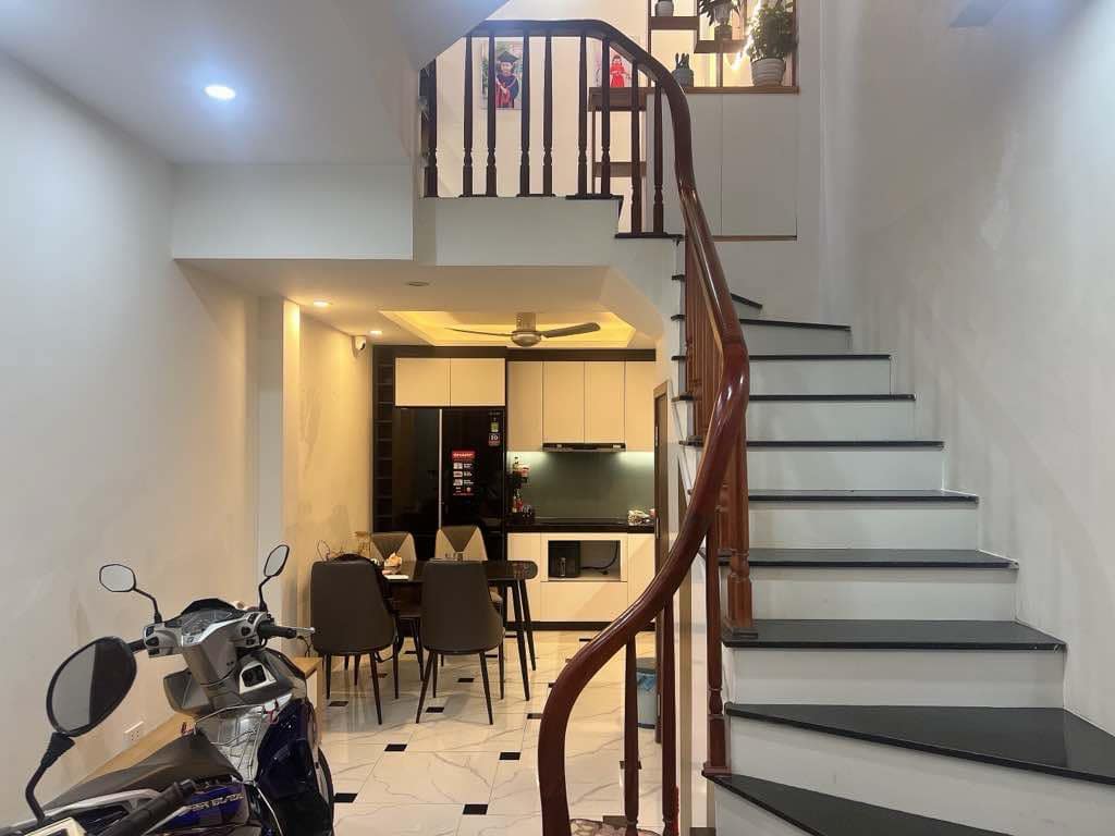 BÁN NHÀ CĂN GÓC FULL NỘI THẤT TẠI HÀ ĐÔNG - Ảnh chính
