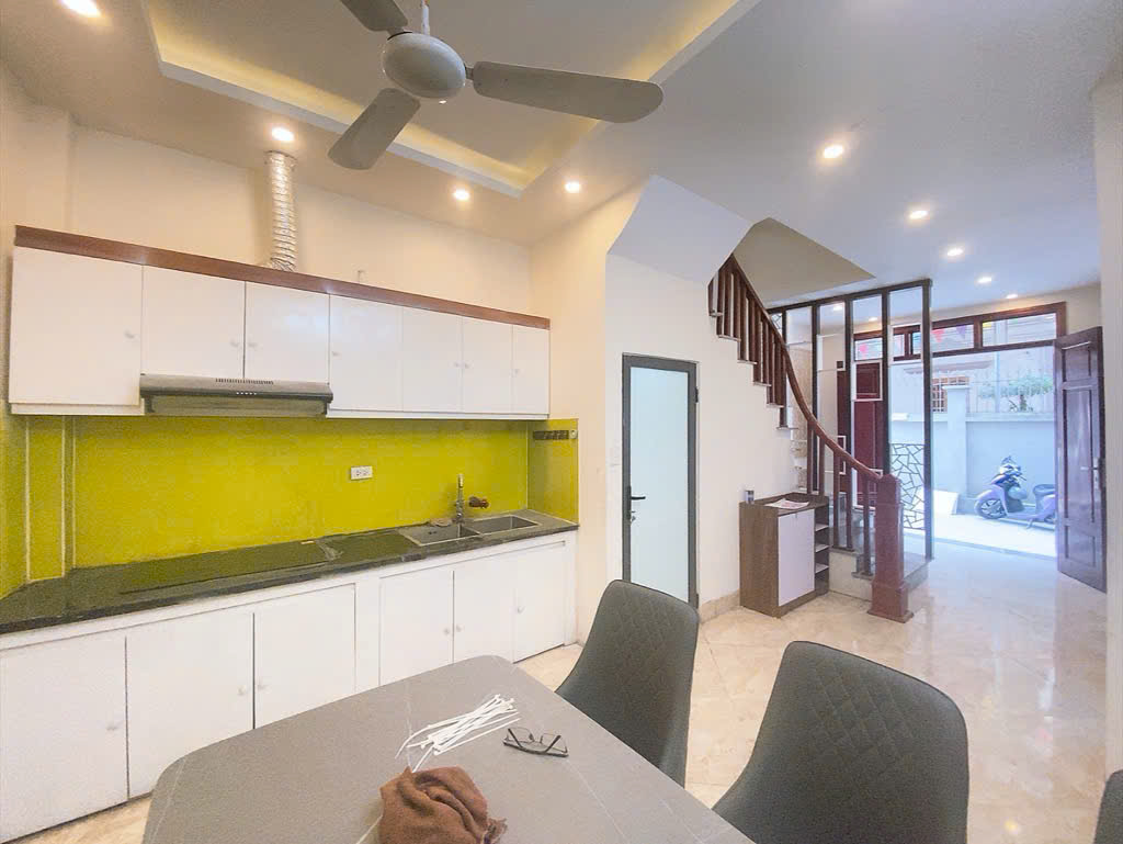 LÔ GÓC MẶT NGÕ THÔNG NHÀ 5 TẦNG VÂN NỘI PHÚ LƯƠNG GIÁ CHỈ HƠN 5 TỶ XÍU - Ảnh 1