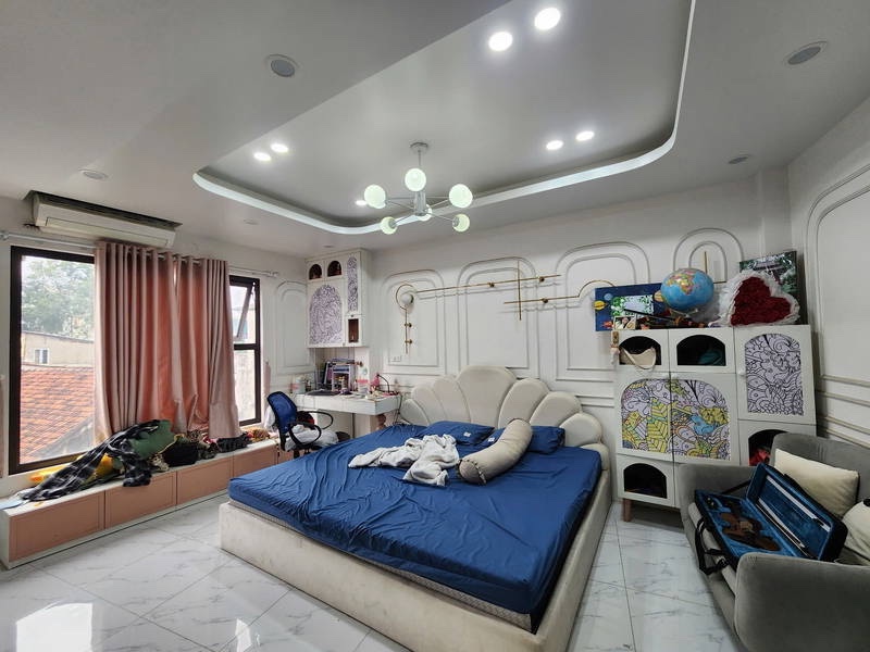 20,5 tỷ có nhà 45m2  mặt phố Chùa Quỳnh, 1 mặt ngõ, vỉa hè, mt 4.3m, 4 tầng - Ảnh 1