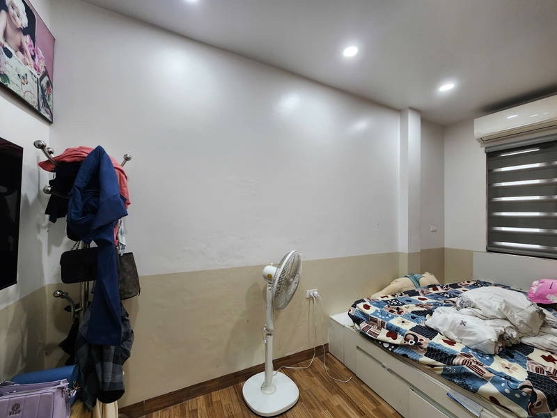 20,5 tỷ có nhà 45m2  mặt phố Chùa Quỳnh, 1 mặt ngõ, vỉa hè, mt 4.3m, 4 tầng - Ảnh 2