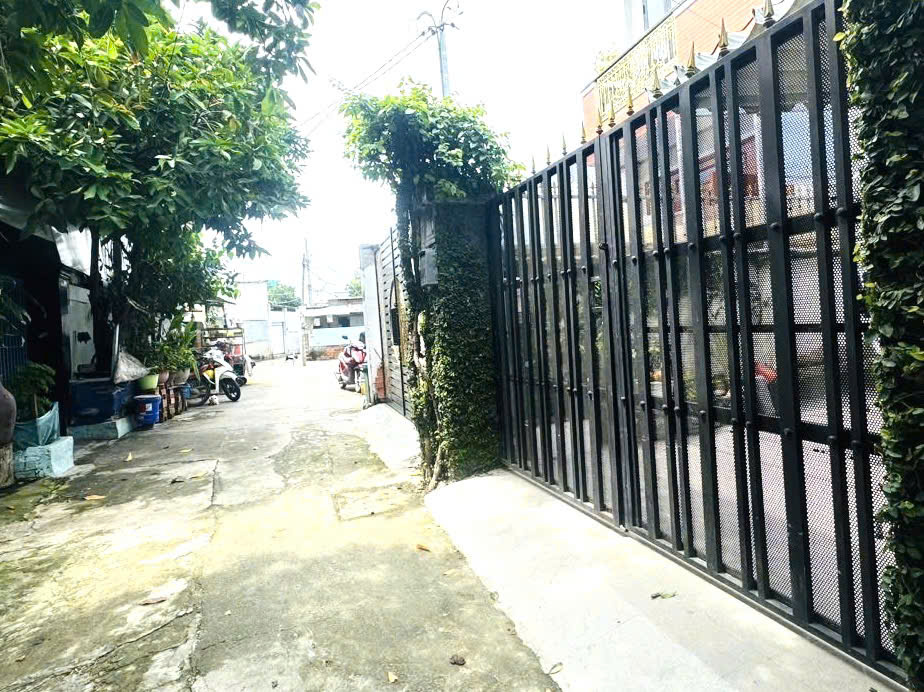 tHÔNG SỐ VÀNG, MẶT TIỀN, gIÁ RẺ, HXH, 110M2 PHÚ Hửu,  Quận 9, chỉ 4 ty hơn - Ảnh 3