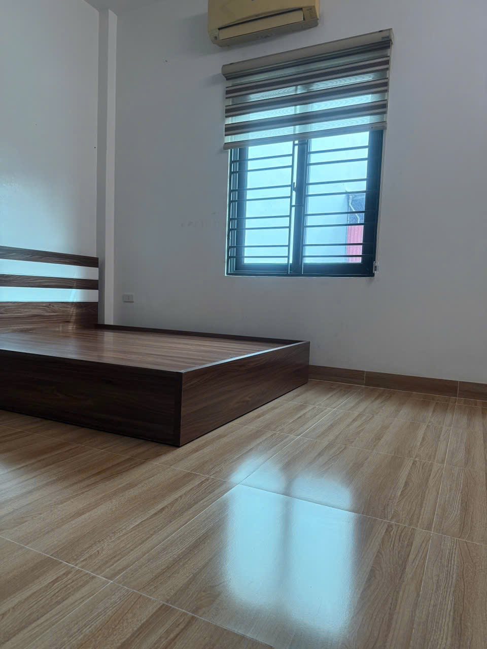 Bán nhà 3 tầng ngõ phố Đinh Văn Tả, phía bên An Ninh, TP HD, 48m2, mt 4m, 3 ngủ, 2.75 tỷ - Ảnh 4