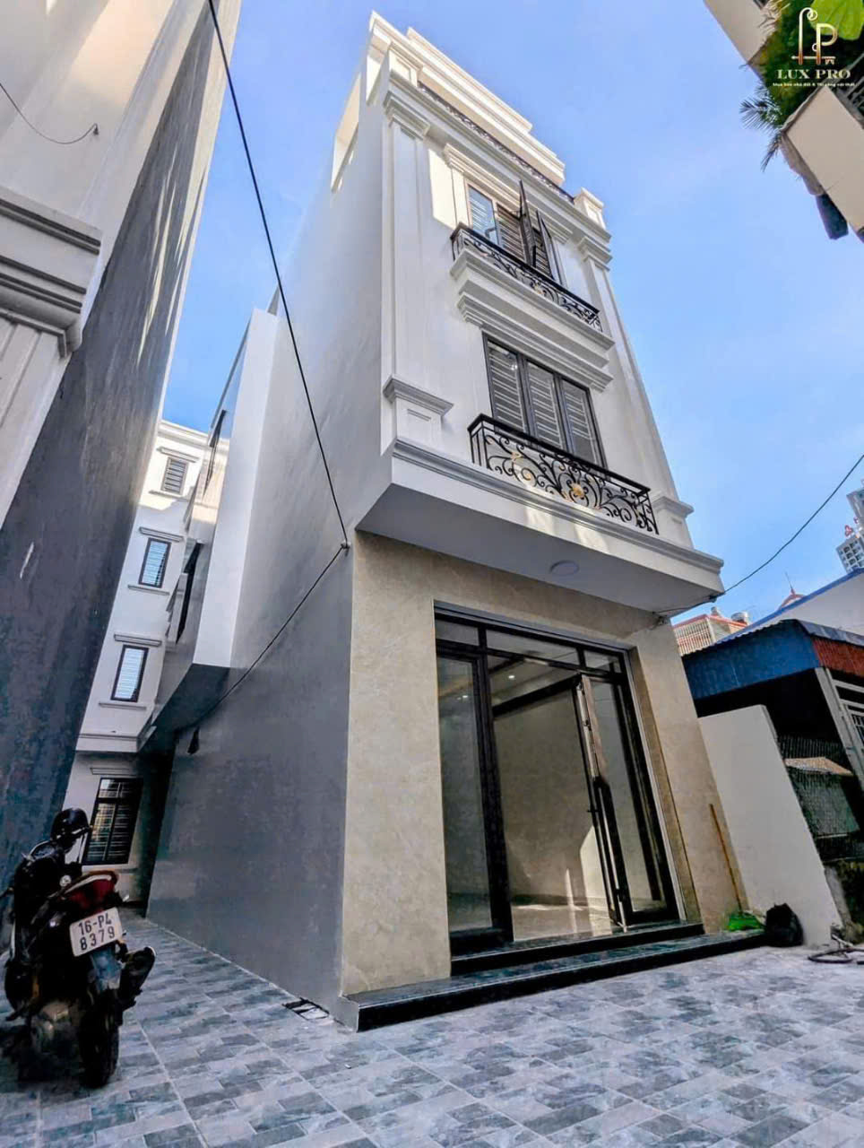 Bán nhà Thiên Lôi, lô góc, mới tinh, ô.tô đỗ tận cửa, Giá 3.97 tỉ, gần Hoàng Huy - Ảnh chính