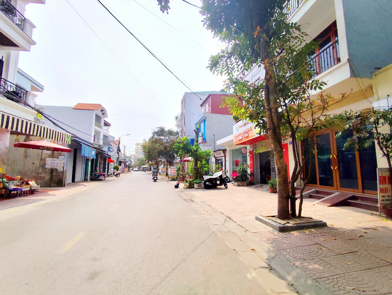 Bán nhà 2 tầng mặt đường Trại Lẻ - lô góc mặt ngõ- 93m2 - Giá 9.2 tỉ - Ảnh chính