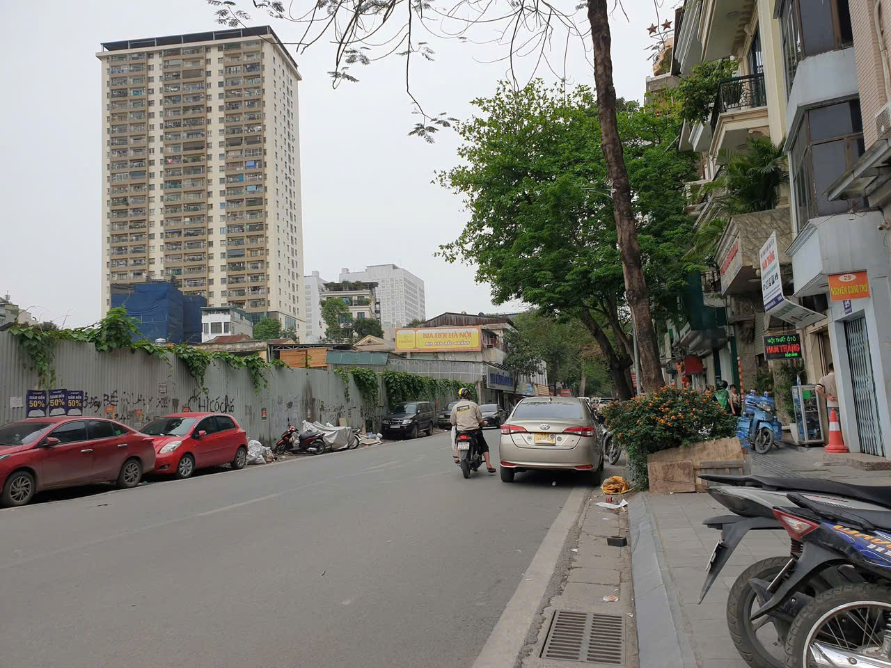 MẶT PHỐ NGUYỄN CÔNG CHỨ ,KINH DOANH ĐA NGÀNH NGHỀ,CỰC ĐỈNH,MẶT TIỀN CỰC RỘNG 7,9M,DIỆN TÍCH - Ảnh chính