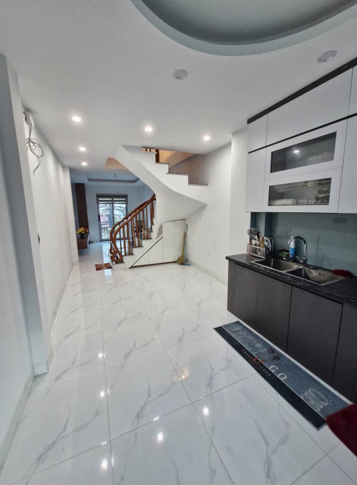 Bán Nhà Mặt Đường Hậu Aí - Hoài Đức 37m2 x 5 tầng, mặt ngõ thông rộng ô tô tránh vào nhà, nhà mới - Ảnh chính
