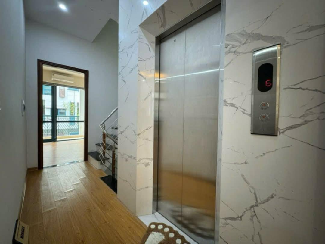 Quá hiếm! Bán nhà Hà Đông Văn Phú, 61m2 8 tầng kinh doanh max đỉnh chỉ 29.7tỷ - Ảnh 4