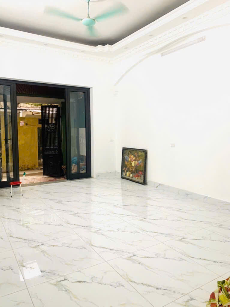 ĐƯỜNG LÁNG, NGÕ THÔNG,NHÀ ĐẸP LÕI ĐỐNG ĐA 7 PHÒNG KHÉP KÍN DOANH THU 35TR/THÁNG - Ảnh 2