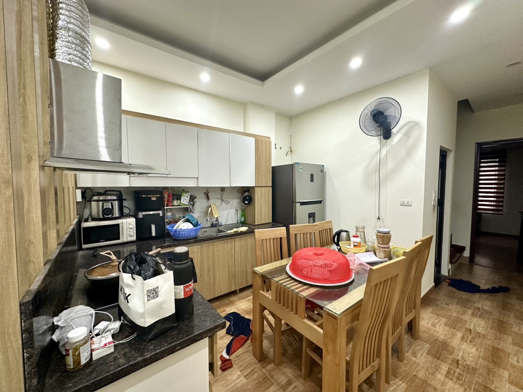 BÁN NHÀ 5 TẦNG, 40M2 PHỐ AN DƯƠNG VƯƠNG, TÂY HỒ - GIÁ 6.5 TỶ - SỔ ĐỎ CHÍNH CHỦ - Ảnh 3