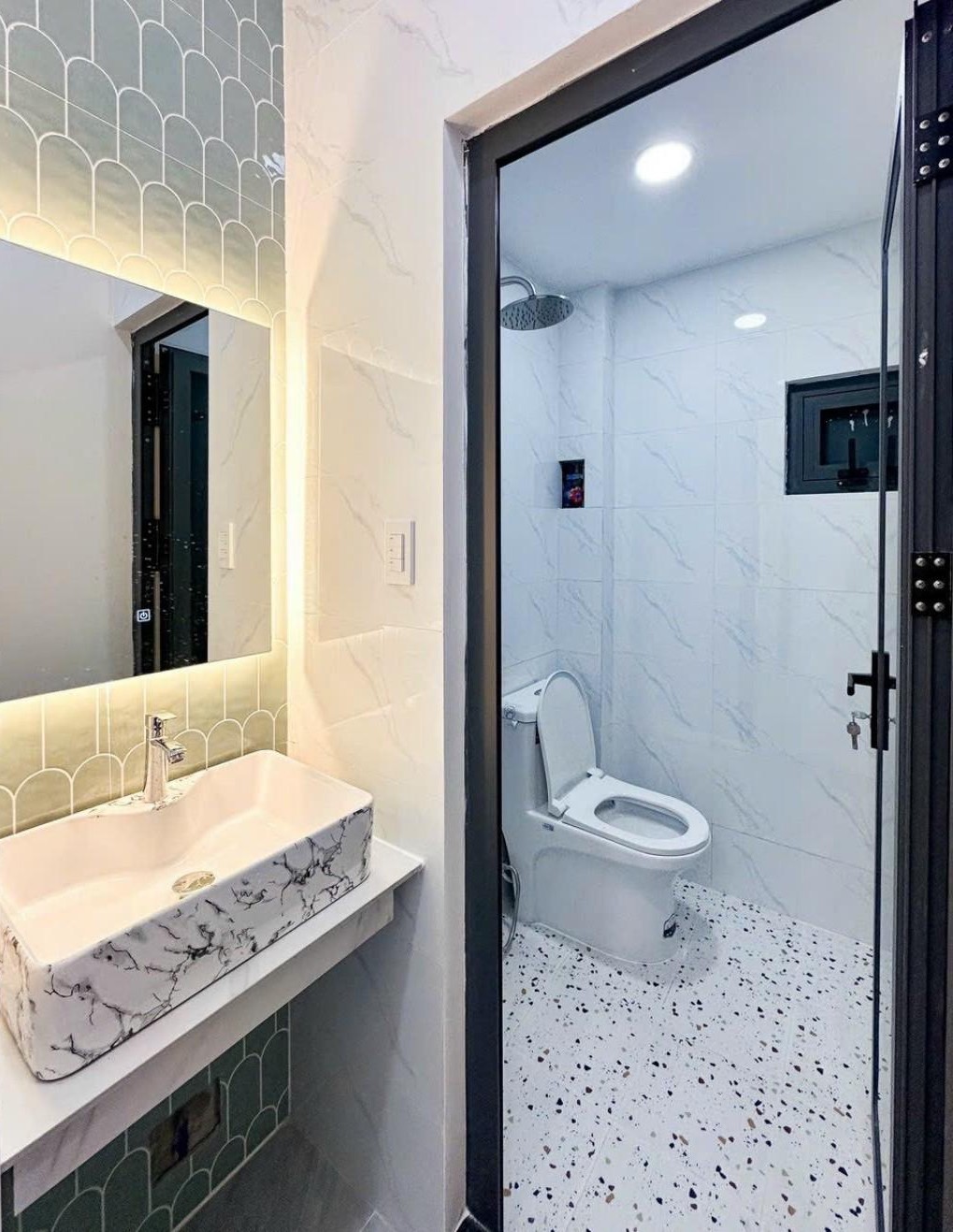GIÁP QUẬN 1 - NHÀ ĐẸP LUNG LINH – Xô Viết Nghệ Tĩnh- hoàn công đủ– chỉ 4.3 tỷ - Ảnh 2