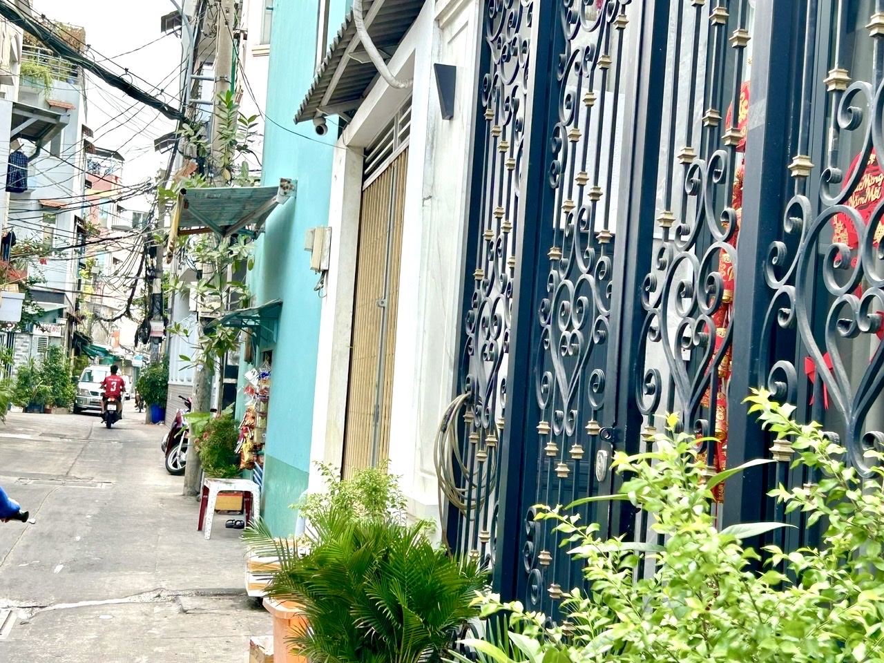 NHÀ BÁN HẺM XE TẢI - XE HƠI NGỦ TRONG NHÀ -Đ. TÔN THẤT THUYÊT. - Ảnh 2