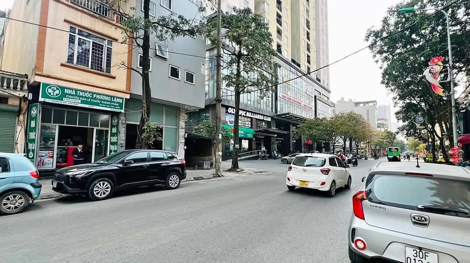 BÁN GẤP NHÀ PHỐ BẠCH MAI, VỈA HÈ KINH DOANH_DT 70M2, 5 TẦNG, MT 5M, 23TỶ - Ảnh chính