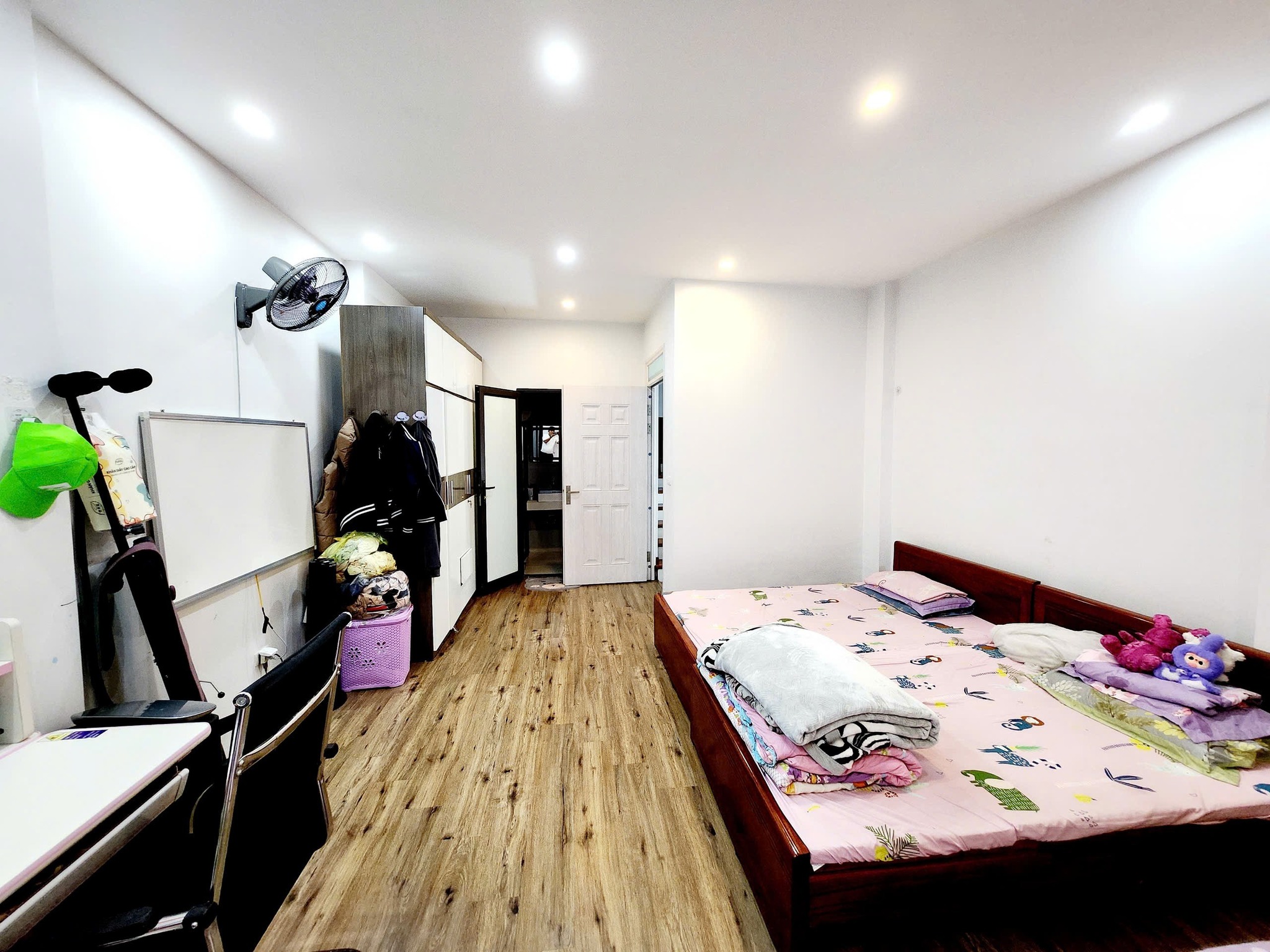 BÁN NHÀ PHỐ 8/3 - DÂN TRÍ CAO- ĐƯỜNG DẢI NHỰA - LÔ GÓC 2 THOÁNG - 45mX4 TẦNG - MT 4M - 9 TỶ - Ảnh 4