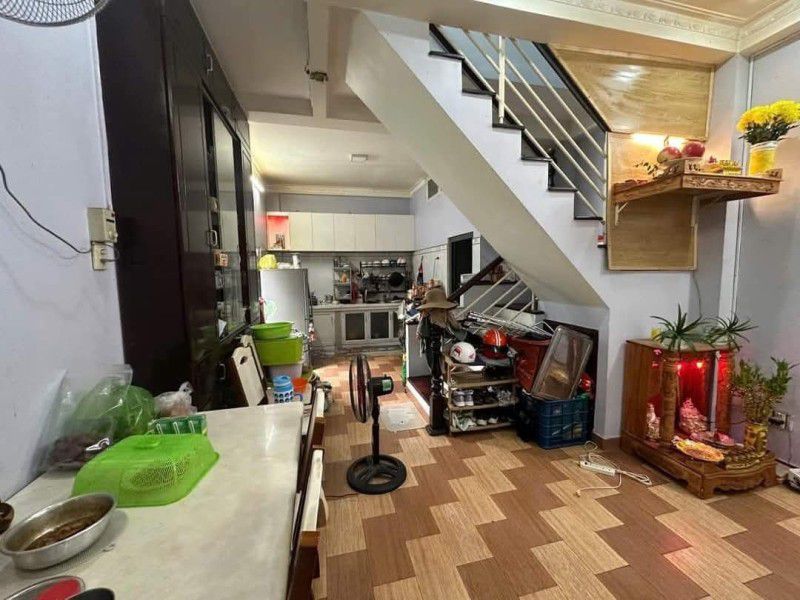 BÌNH THẠNH NGAY BÙI ĐÌNH TÚY, GẦN CHỢ BÀ CHIỂU, CĂN GÓC THOÁNG 2 LẦU 2PN, SỔ NỞ HẬU, NHỈNH 4 TỶ. - Ảnh 1