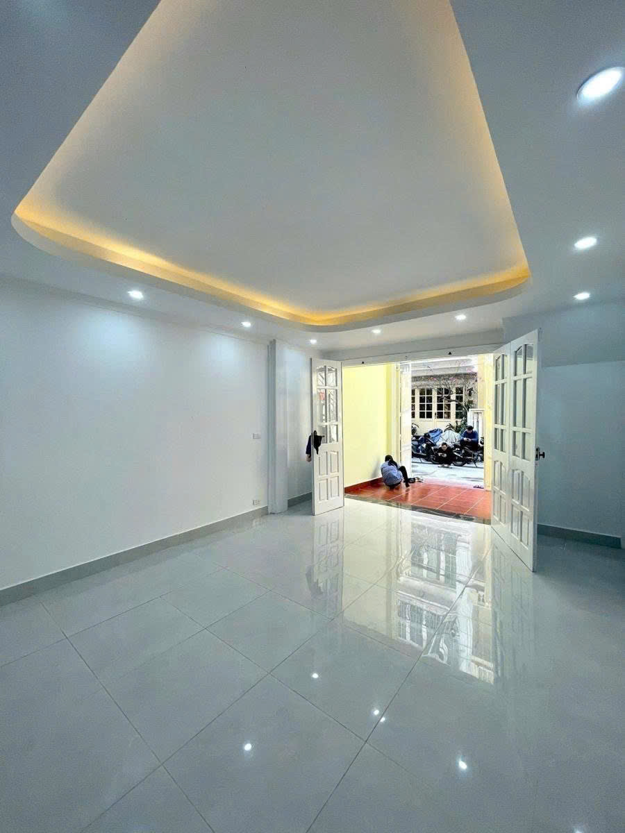 Ô TÔ,VỈA HÈ, QUANG LAI- THANH TRÌ, 40 M2, 6 TẦNG, TM, MT 6,5 M, GIÁ 13,3 TỶ. - Ảnh 2