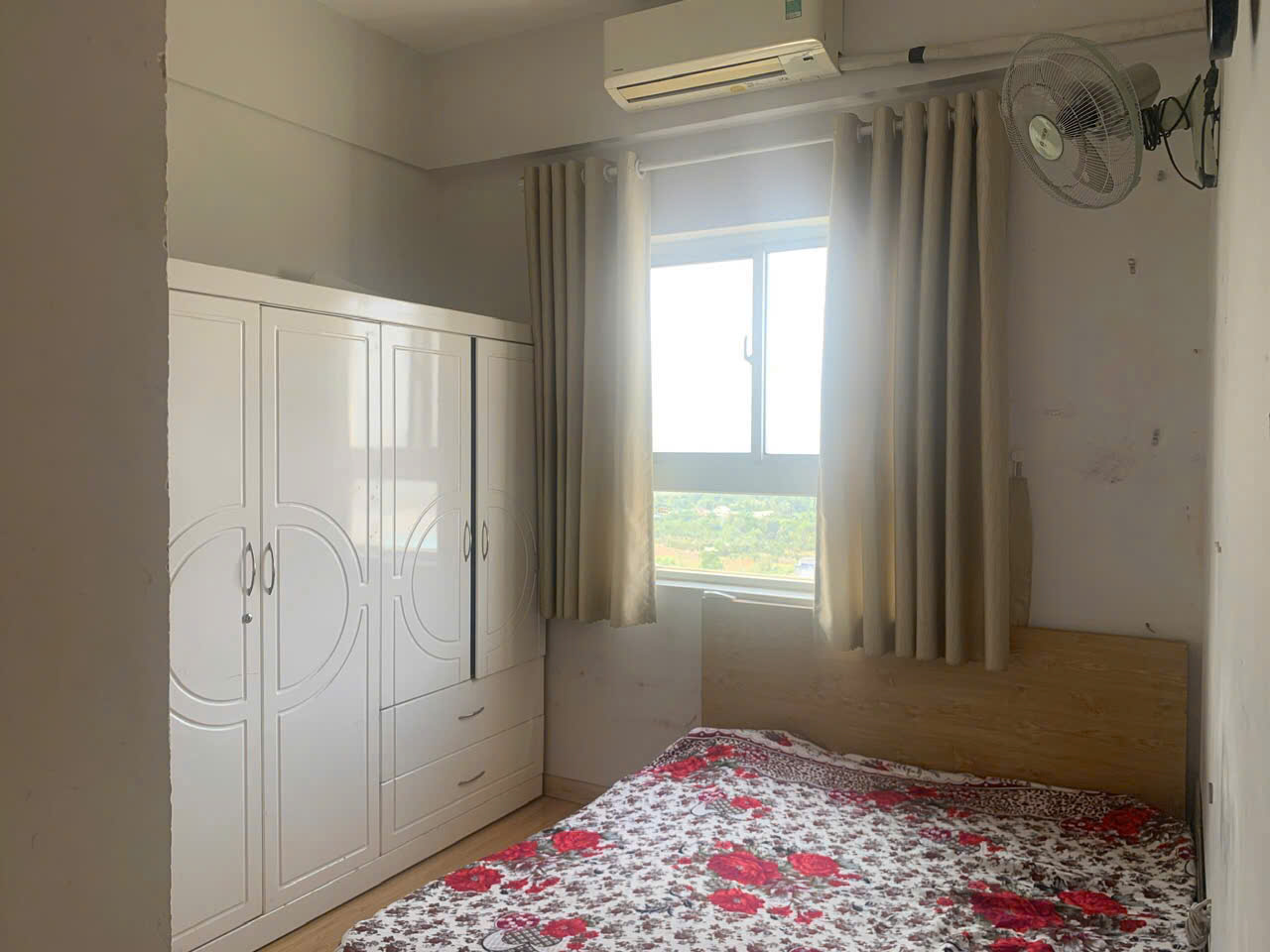 Bán gấp CH 2PN, 1,05 tỷ, 55m2 tại HQC Plaza, An Phú Tây, Bình Chánh, HCM - Ảnh 1