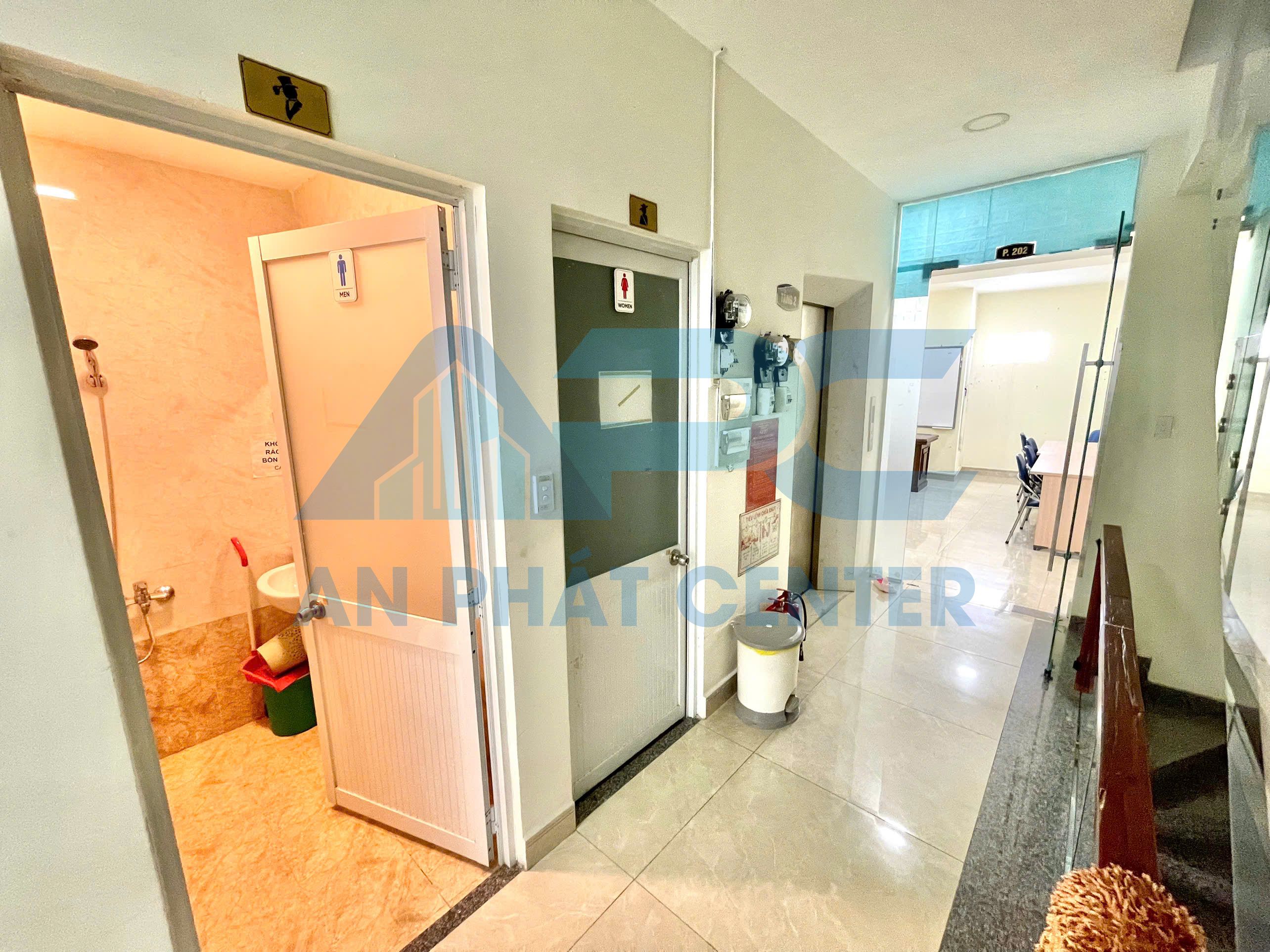 Thuê văn phòng An Phát Center 10tr - Máy lạnh, bàn ghế, xe rộng rãi, vị trí đẹp - Ảnh 4