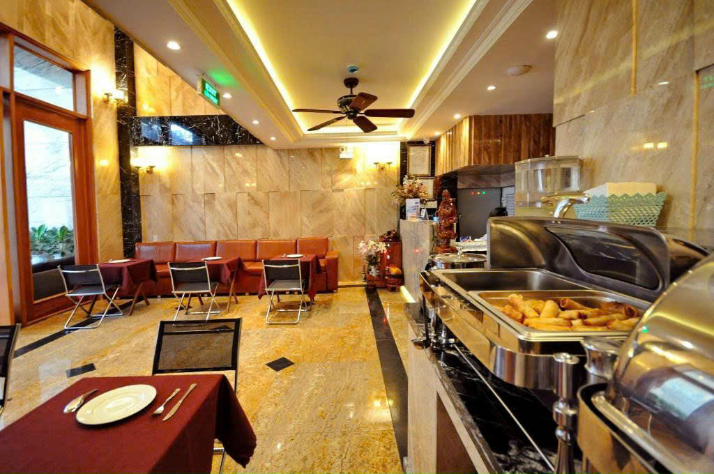 cần Bán khách sạn hẻm Trần Phú , Nha Trang .<br>Diện tích 122m ngang 6,5m đường ô tô 5m , hiện đang - Ảnh 2