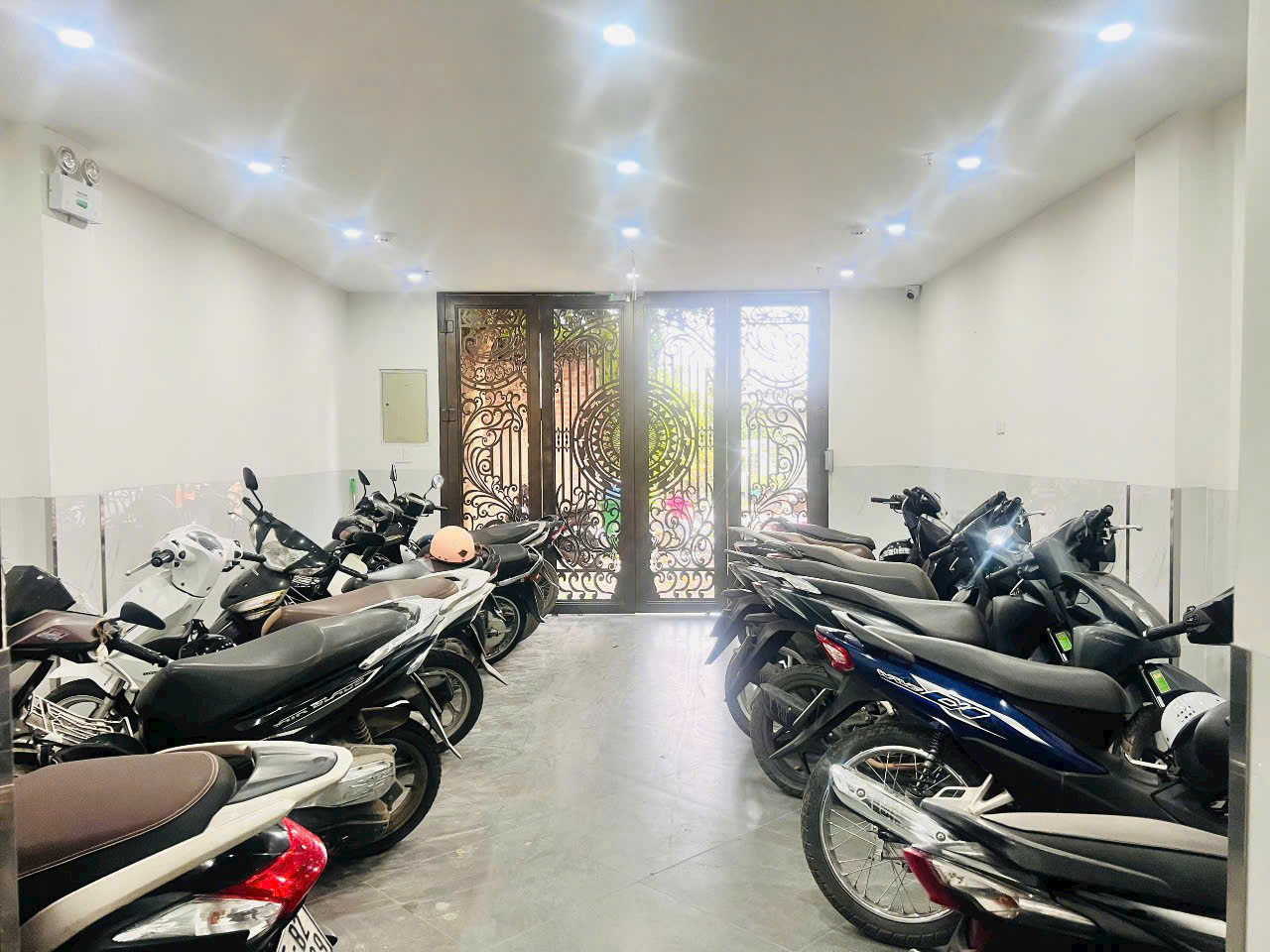 SIÊU PHẨM VÂN TRÌ - PHỐ NHỔN - CCMN CAO CẤP - TRƯỚC NHÀ Ô TÔ TRÁNH - 7 TẦNG MỚI TINH -  THANG MÁY - Ảnh 2