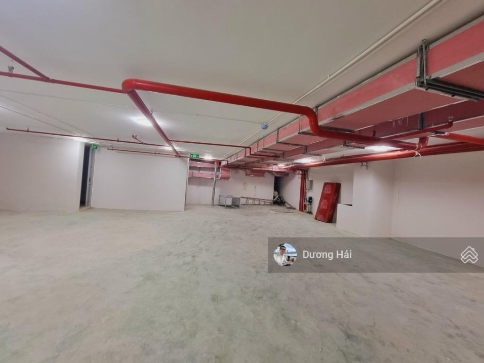 Bán nhà mặt phố Hoàng Quốc Việt - 270m2 - mặt tiền 10m - 8 tầng thang máy - Ảnh 2