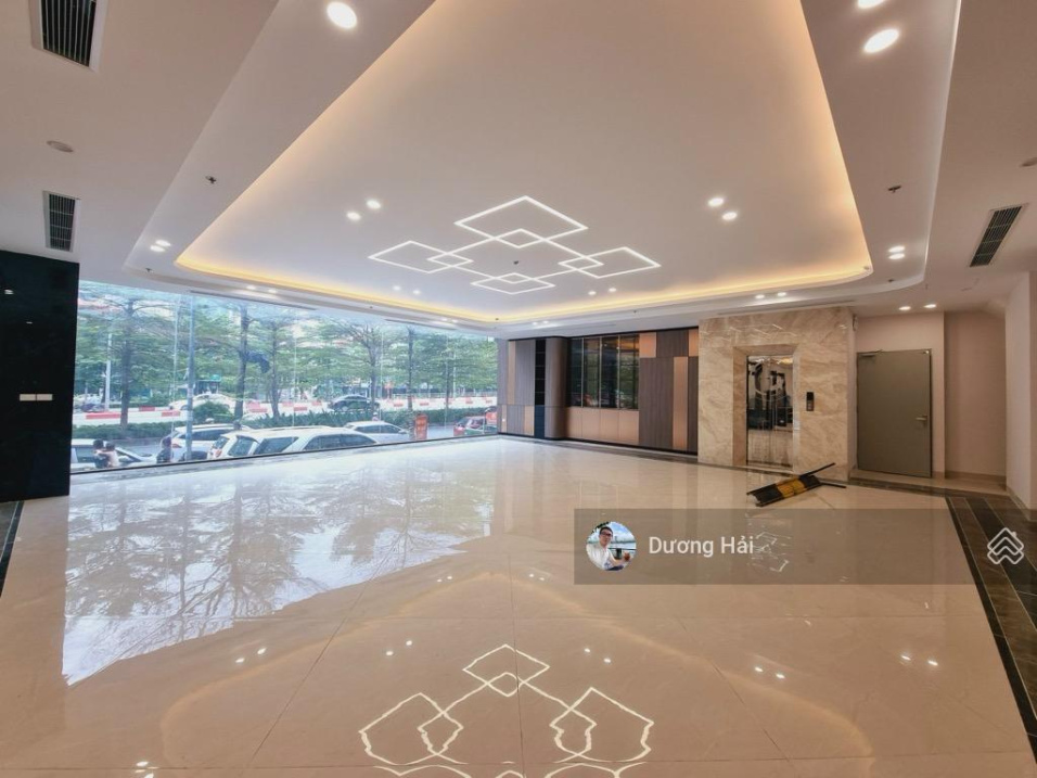 Bán nhà mặt phố Hoàng Quốc Việt - 270m2 - mặt tiền 10m - 8 tầng thang máy - Ảnh 1