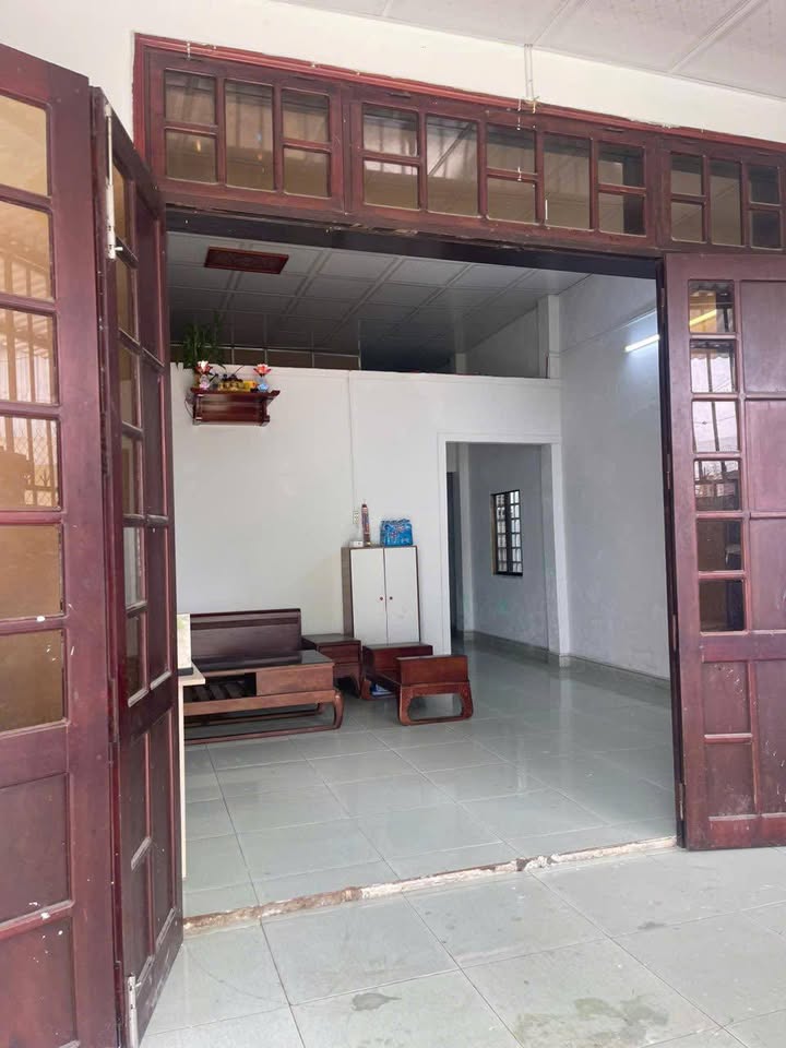 NHÀ C4 NHƯ MỚI, DT 82M2, ÔTÔ ĐỖ CỬA NHÀ, HOÀNG VĂN THÁI, GẦN CHỢ HOÀ KHÁNH NAM - CHỈ 2.3 T - Ảnh 1