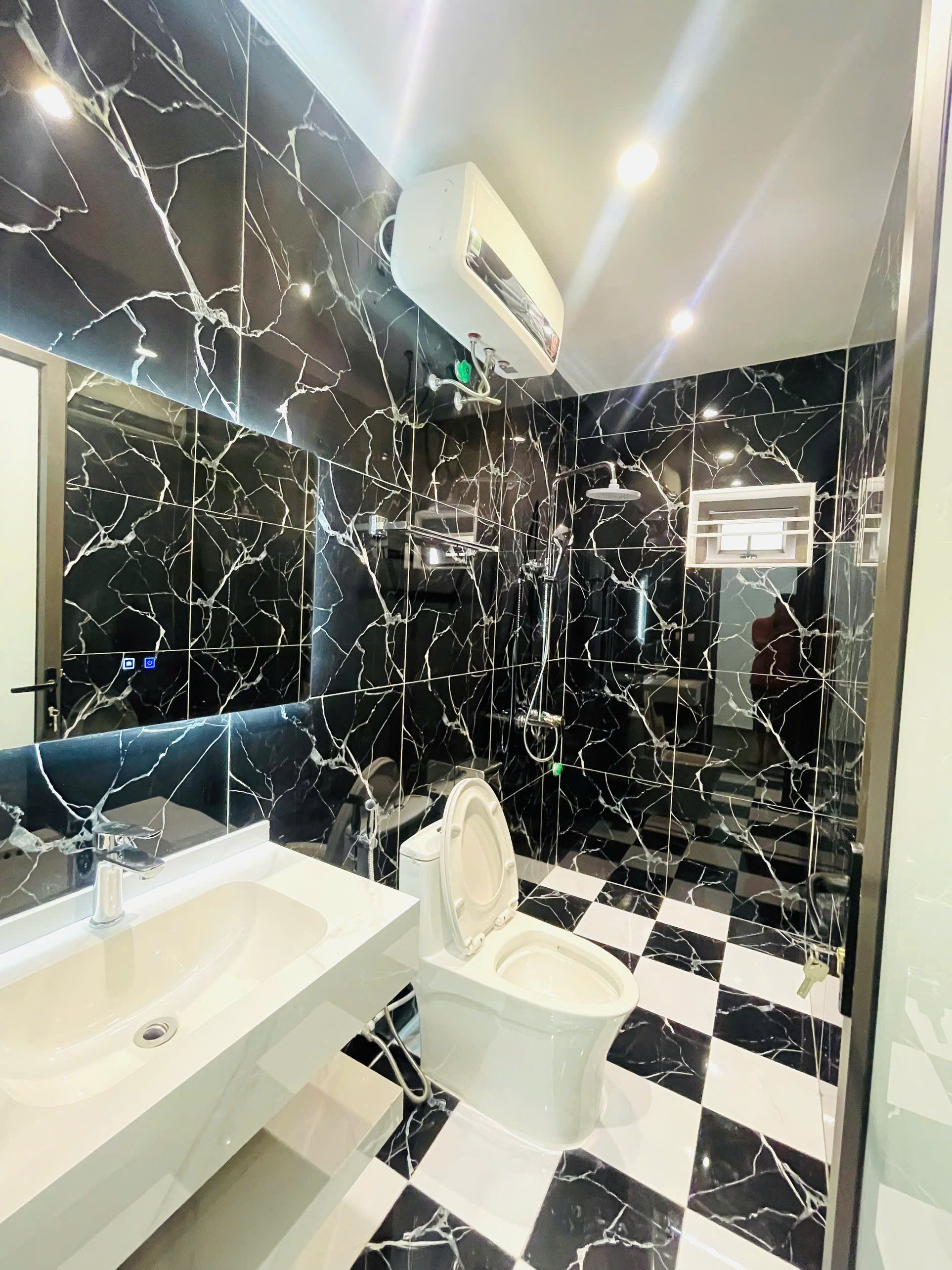 Siêu phẩm độc lập sân cổng riêng tại Phủ Thượng Đoạn ĐÔng hải Hải An, cách đường chính 30m - Ảnh 1