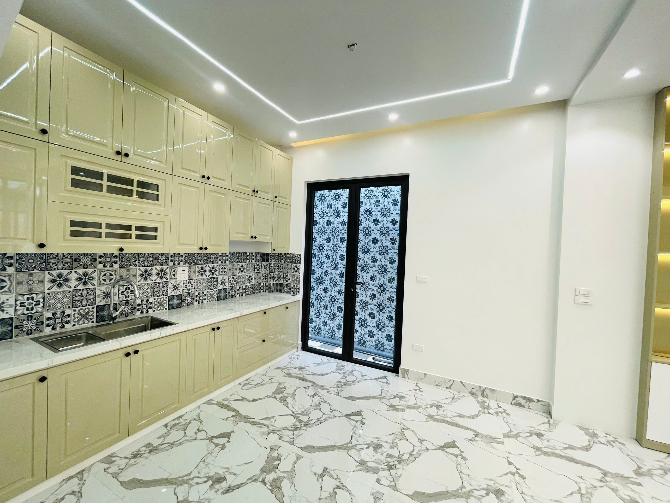 Siêu phẩm độc lập sân cổng riêng tại Phủ Thượng Đoạn ĐÔng hải Hải An, cách đường chính 30m - Ảnh 3