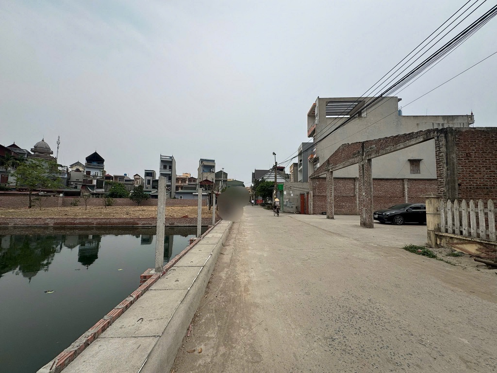 CẦN BÁN 2 LÔ ĐẤT MẶT TIỀN  ĐẸP - Ảnh chính