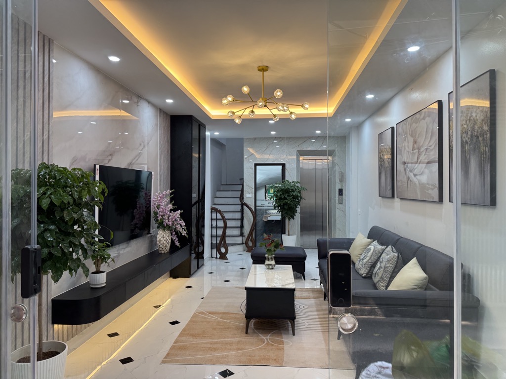 BÁN NHÀ XUÂN LA, TÂY HỒ. Ô TÔ ĐỖ CỬA - GIÁ 12.5 TỶ - SỔ ĐỎ CHÍNH CHỦ - Ảnh 1