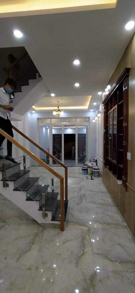 Nhà 4 Tầng, Ngang 4.2, Dài 15, Nở Hậu 7.6m, Đường Nhựa 6m, Đang Cho Thuê 20tr/Tháng - Ảnh 1