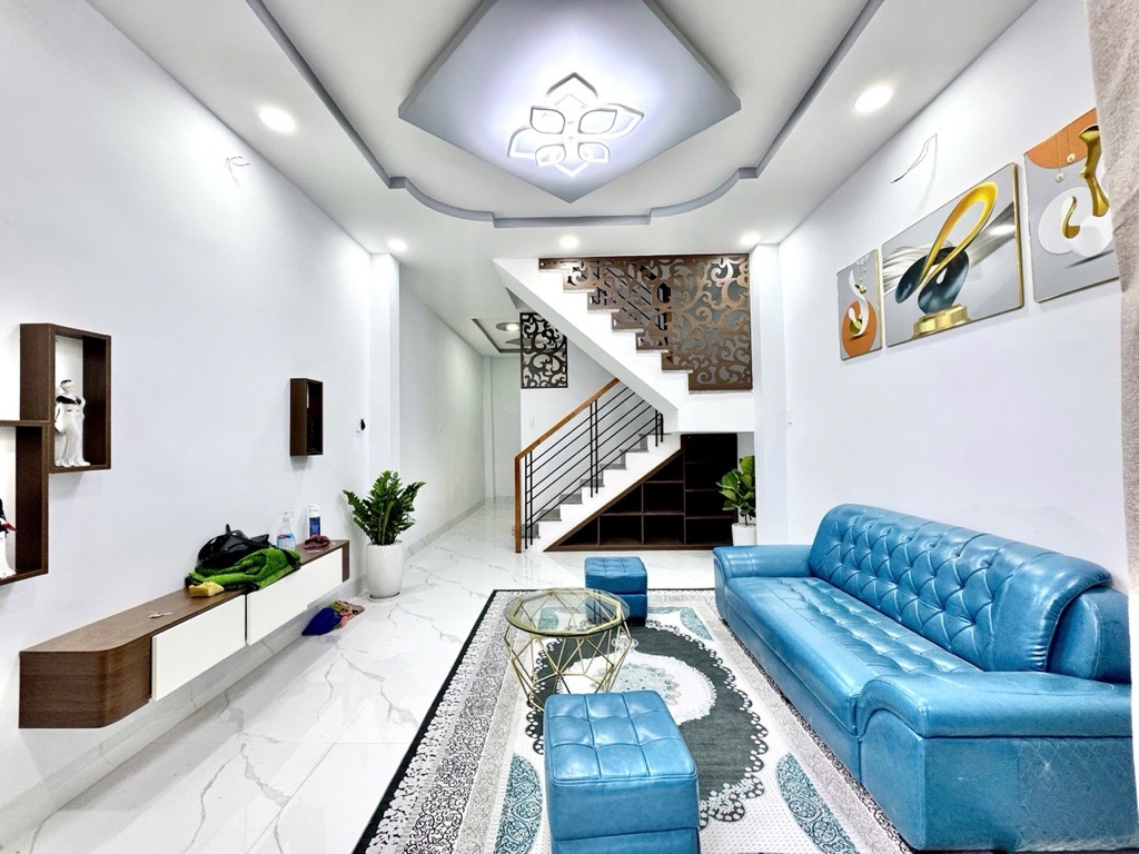 NHÀ ĐẸP NGUYỄN KIỆM GV - GIÁP BV 175 - CHỈ 5 PHÚT RA SÂN BAY TSN - DT 36M² - 2 TẦNG NHỈNH 4 TỶ - Ảnh chính