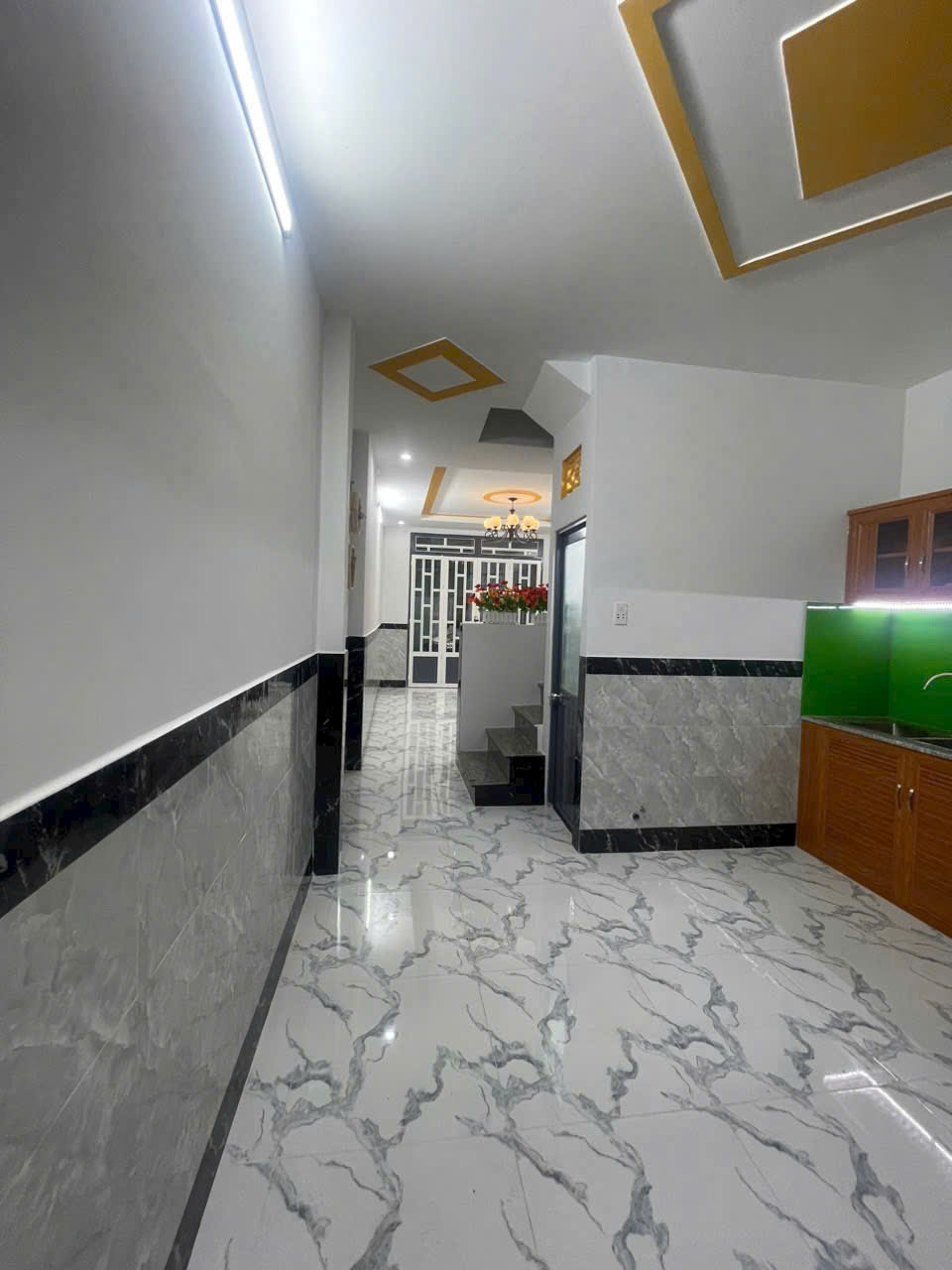 BÁN NHÀ KHU TÂN KIM NGAY CÂY XĂNG VÔ 100M, DT 4X10M SHR CHỈ 1.79 TỶ. LH:0908213395. - Ảnh 2
