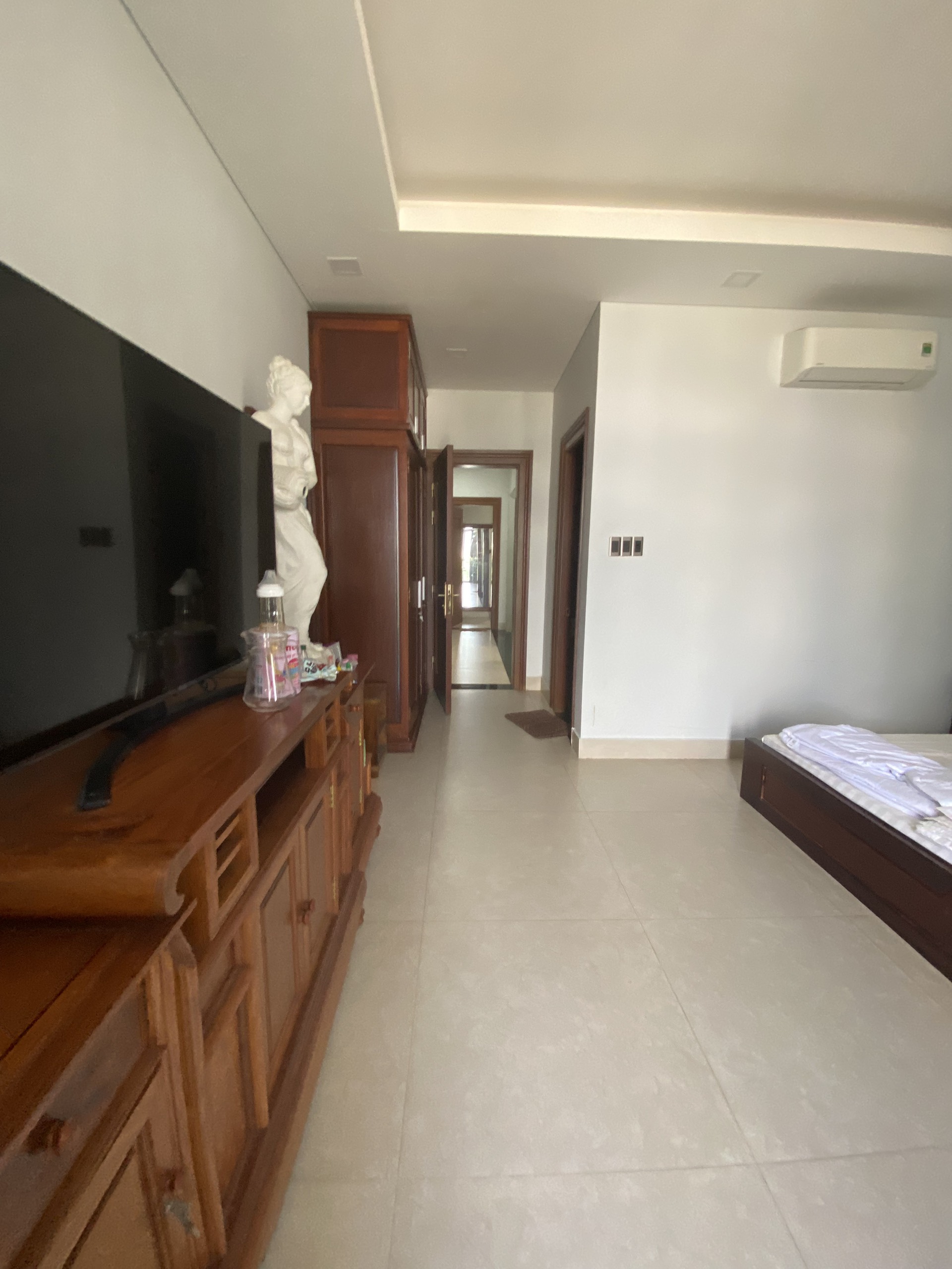 NHÀ ĐẸP 5x20M – TRỆT 3 LẦU – THANG MÁY – GẦN LƯƠNG ĐỊNH CỦA GIÁ 25 TỶ - Ảnh 2