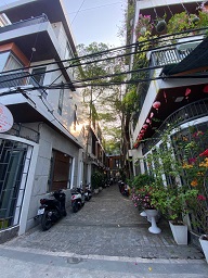 CHÍNH CHỦ CẦN BÁN NHÀ ĐẸP Ở NGAY TRẦN CAO VÂN - DIỆN TÍCH RỘNG - MẶT THOÁNG - THIẾT KẾ HIỆN ĐẠI - Ở - Ảnh 2