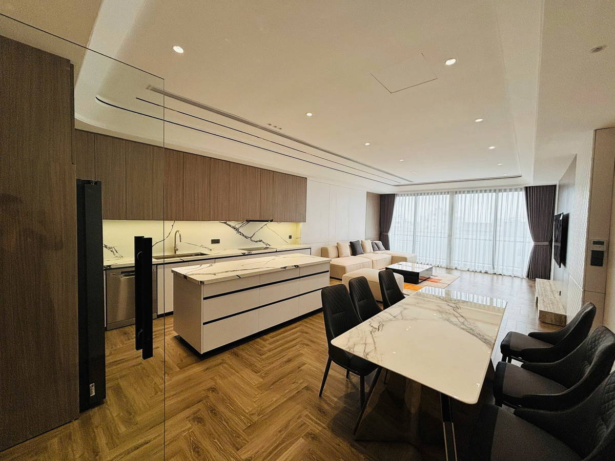 BÁN NHANH NHÀ PHỐ NGHĨA ĐÔ, CẦU GIẤY, 4 TẦNG 76M2, Ô TÔ TRÁNH, Ở HOẶC KINH DOANH - GIÁ  NHỈNH 33 TỶ - Ảnh 2
