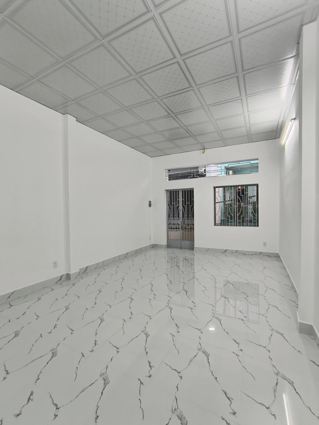 NHÀ BÁN NGUYỄN KIỆM GV - GIÁP BV 175 - CHỈ 5 PHÚT RA SÂN BAY TSN - DT 54M² - 2 TẦNG HƠN 5 TỶ - Ảnh 4