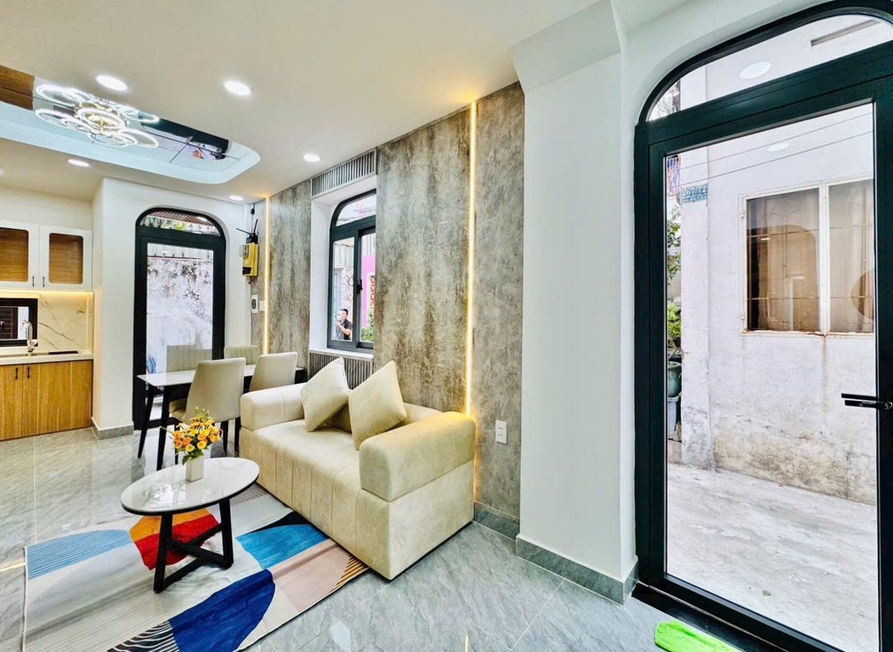 Nhà NỘI THẤT ĐẸP Bùi Đình Túy, Bình Thạnh, nhỉnh 4 tỷ - Ảnh chính