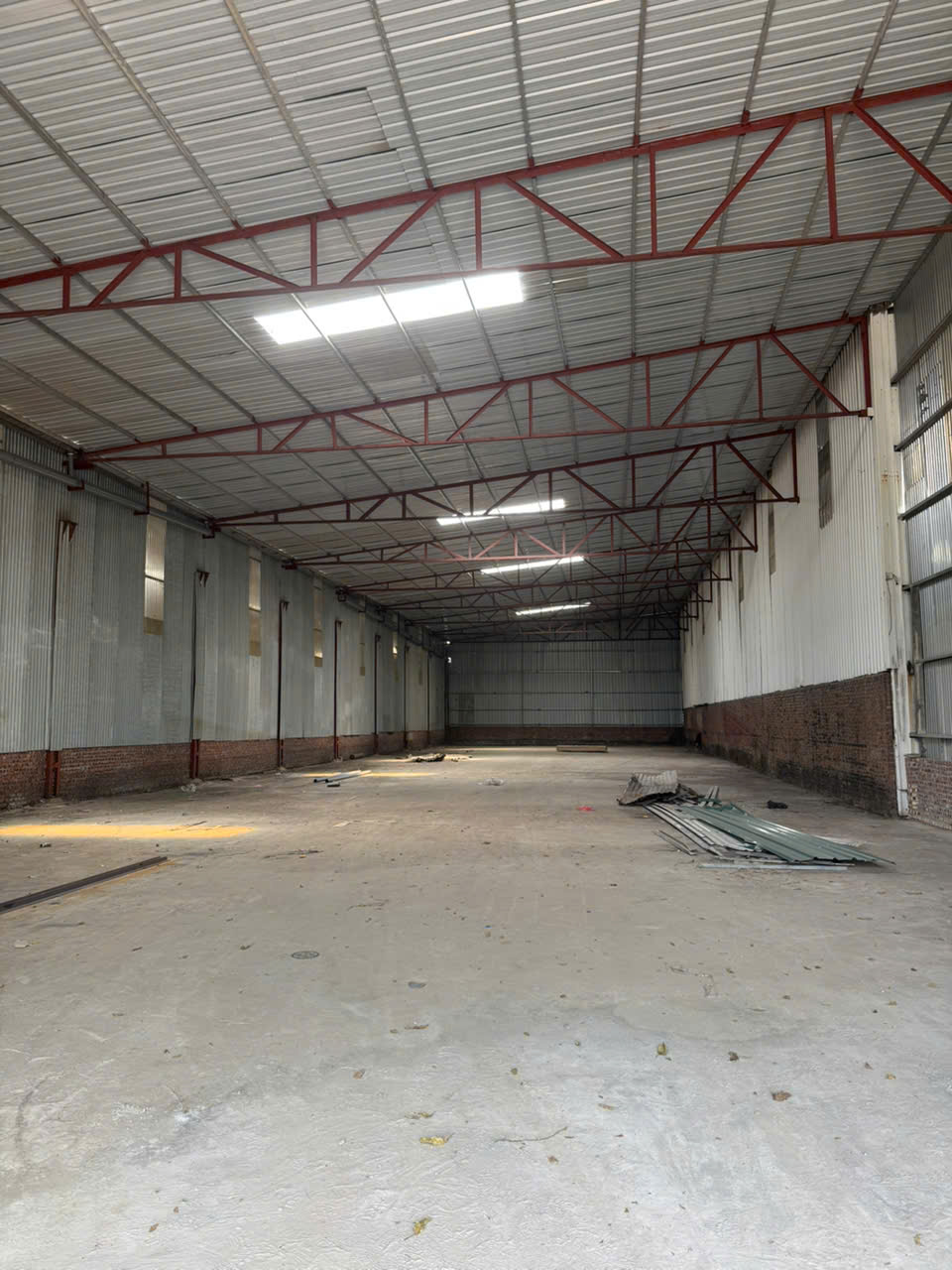 cho thuê kho xưởng tại Yên Thường, Gia Lâm , Hà Nội. Diện tích 1000m, khung thép hộp cao 8m mái - Ảnh chính